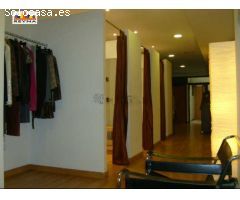 SE VENDE O ALQUILA LOCAL COMERCIAL EN ZONA CENTRO