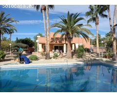 SE VENDE CHALET