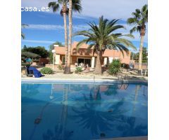 SE VENDE CHALET