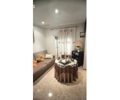 Planta baja en San Crispín, Elche – 3 habitaciones, terraza y garaje incluido