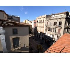Edificio  Señorial en la Plana de lOm