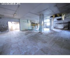 A  la venta, en Limpias, dos Locales Comerciales y Nave