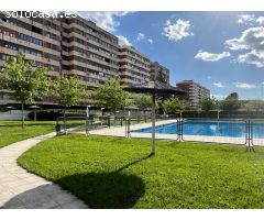 Proyecto Inmobiliaria vende piso 2º planta de tres dormitorios con piscinas, pistas de tenis...