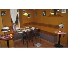 En traspaso Cafetería-Restaurante céntrico en Quart de Poblet