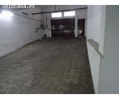 garaje amplio en 1º sótano con rampa suave