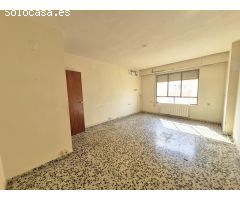 Piso de buen tamaño con ascensor en Meliana