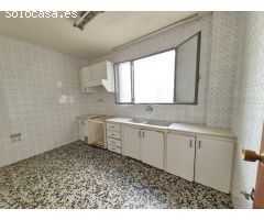 Piso de buen tamaño con ascensor en Meliana
