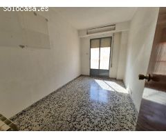 Piso de buen tamaño con ascensor en Meliana