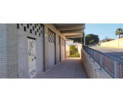 ???? ¡Oportunidad única en la mejor zona de El Campello y practicamente en 2ª linea de la playa!