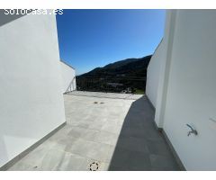Dúplex en Venta en Ojén, Málaga