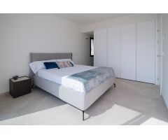Chalets independientes de 3 dormitorios con piscina privada en Los Montesinos