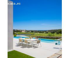 Impresionante villa de 4 dormitorios con piscina privada en Las Colinas Golf