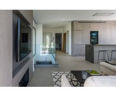 Lujosas villas de diseño exclusivo de 3 dormitorios en un campo de golf