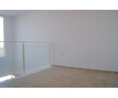 Modernos adosados en Gran Alacant