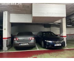 Plaza de Parking en venta en Hospitalet de llobregat (Les Planes)