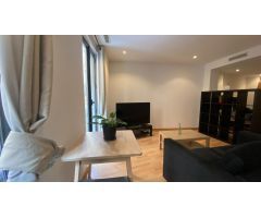 Piso en Venta en Barcelona (Ciutat Vella/ El Raval)