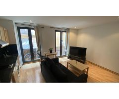 Piso en Venta en Barcelona (Ciutat Vella/ El Raval)