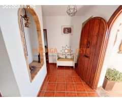 Chalet en Venta en Almayate Bajo, Málaga