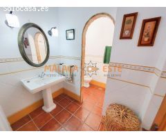 Chalet en Venta en Almayate Bajo, Málaga