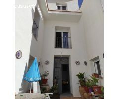 Casa de Pueblo en Venta en Benamocarra, Málaga