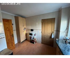 Piso en Venta en Benamocarra, Málaga