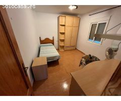 Piso en Venta en Benamocarra, Málaga