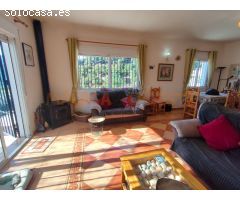 Casa de Pueblo en Venta en Viñuelas de Arriba, Málaga
