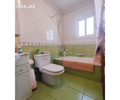 Casa de Pueblo en Venta en Viñuelas de Arriba, Málaga