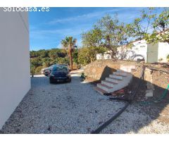 Casa de Pueblo en Venta en Viñuelas de Arriba, Málaga