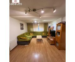 Exclusivo inmueble de 2 dormitorios en venta, 2 plazas de garaje y trastero.