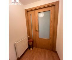 Exclusivo inmueble de 2 dormitorios en venta, 2 plazas de garaje y trastero.
