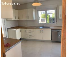 VENTA DE IMPRESIONANTE VILLA ENEBRO 3 DORMITORIOS 3 BAÑOS EN LA TORRE GOLF RESORT