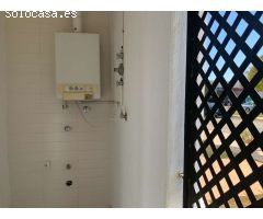 VENTA DE IMPRESIONANTE VILLA ENEBRO 3 DORMITORIOS 3 BAÑOS EN LA TORRE GOLF RESORT