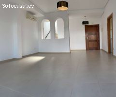 VENTA DE IMPRESIONANTE VILLA ENEBRO 3 DORMITORIOS 3 BAÑOS EN LA TORRE GOLF RESORT