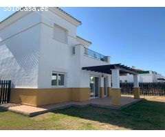VENTA DE IMPRESIONANTE VILLA ENEBRO 3 DORMITORIOS 3 BAÑOS EN LA TORRE GOLF RESORT