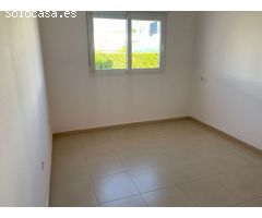 VENTA DE IMPRESIONANTE VILLA ENEBRO 3 DORMITORIOS 3 BAÑOS EN LA TORRE GOLF RESORT