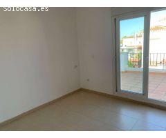 VENTA DE IMPRESIONANTE VILLA ENEBRO 3 DORMITORIOS 3 BAÑOS EN LA TORRE GOLF RESORT