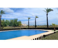 GRAN APARTAMENTO EN PLANTA BAJA FRENTE A LAS PISCINA Y AL CAMPO DE GOLF
