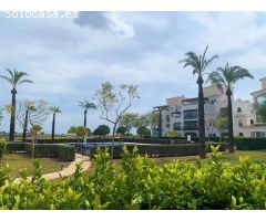 GRAN APARTAMENTO EN PLANTA BAJA FRENTE A LAS PISCINA Y AL CAMPO DE GOLF