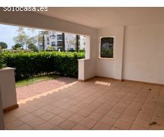 GRAN APARTAMENTO EN PLANTA BAJA FRENTE A LAS PISCINA Y AL CAMPO DE GOLF