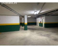 GRAN APARTAMENTO EN PLANTA BAJA FRENTE A LAS PISCINA Y AL CAMPO DE GOLF