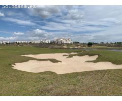 GRAN APARTAMENTO EN PLANTA BAJA FRENTE A LAS PISCINA Y AL CAMPO DE GOLF