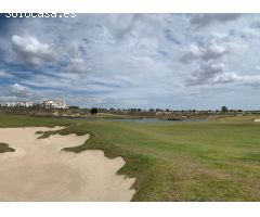 GRAN APARTAMENTO EN PLANTA BAJA FRENTE A LAS PISCINA Y AL CAMPO DE GOLF