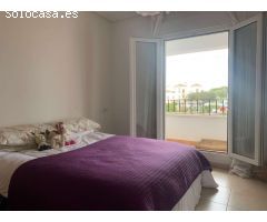 Apartamento en La Torre Golf Resort con amplios espacios y fantásticas vistas