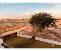 Te ofrecemos este idílico apartamento en Las Terrazas de La Torre Golf Resort