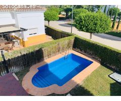 VACACIONES EN ESTA MARAVILLOSA VILLA CON PISCINA PRIVADA EN LA TORRE GOLF RESORT