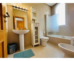 VACACIONES EN ESTA MARAVILLOSA VILLA CON PISCINA PRIVADA EN LA TORRE GOLF RESORT