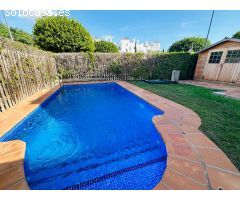 VACACIONES EN ESTA MARAVILLOSA VILLA CON PISCINA PRIVADA EN LA TORRE GOLF RESORT
