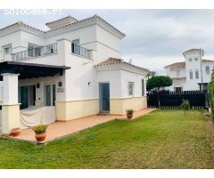 VACACIONES EN ESTA MARAVILLOSA VILLA CON PISCINA PRIVADA EN LA TORRE GOLF RESORT