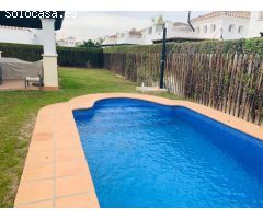 VACACIONES EN ESTA MARAVILLOSA VILLA CON PISCINA PRIVADA EN LA TORRE GOLF RESORT